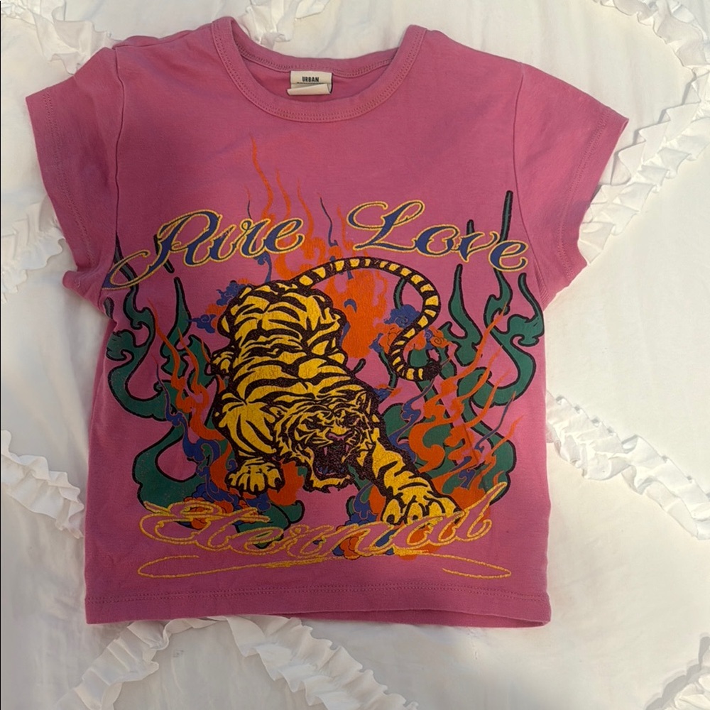 Urban Outfitters graphic print top, baby tee, street wear, very lightly worn.
